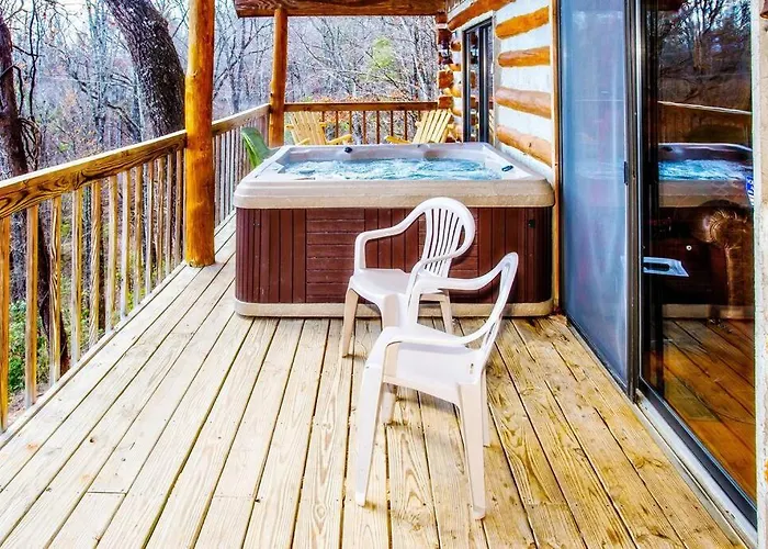 The Pine Knot Cabin